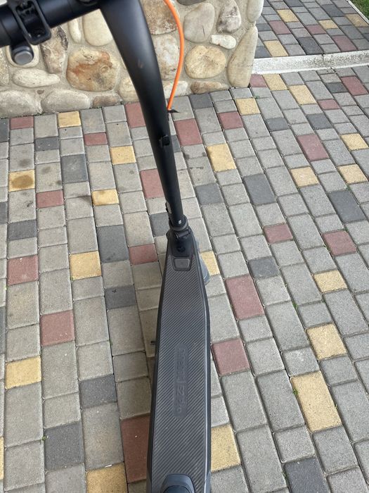 Електро самокат ninebot e2 pro