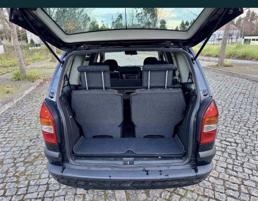 Opel zafira 2.2 dti