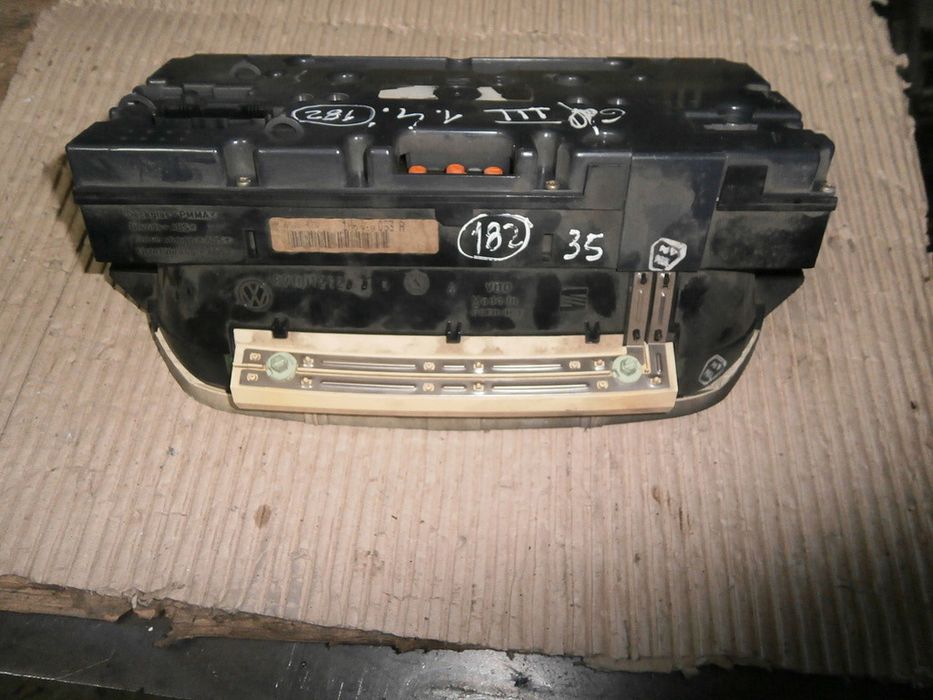 Quadrante / painel de instrumentos VOLKSWAGEN Golf III (1H1)