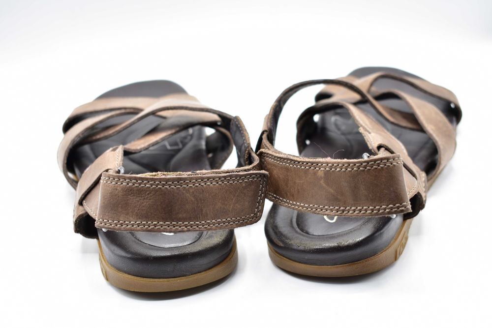 Skórzane sandały Clarks ( 42 )