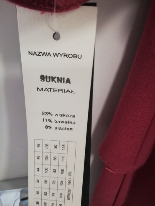 Sukienka malinowa długi rekaw