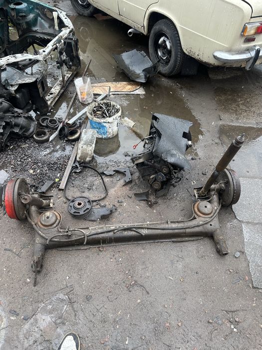 Задняя балка рено логан дача соленза супер нова