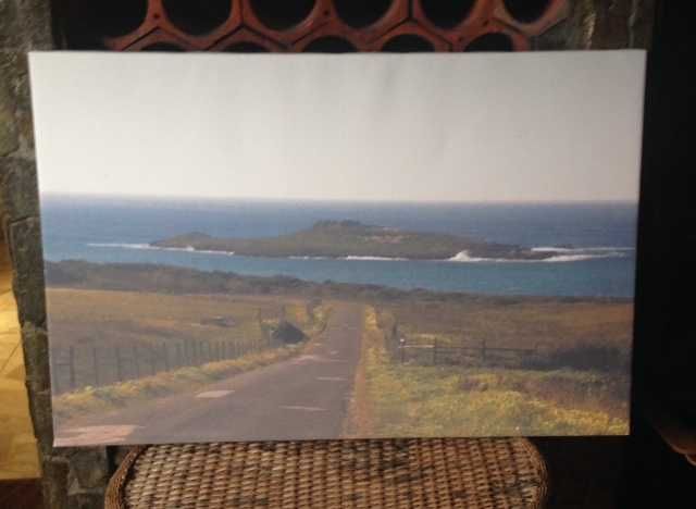 Tela grande com imagem de Porto Covo