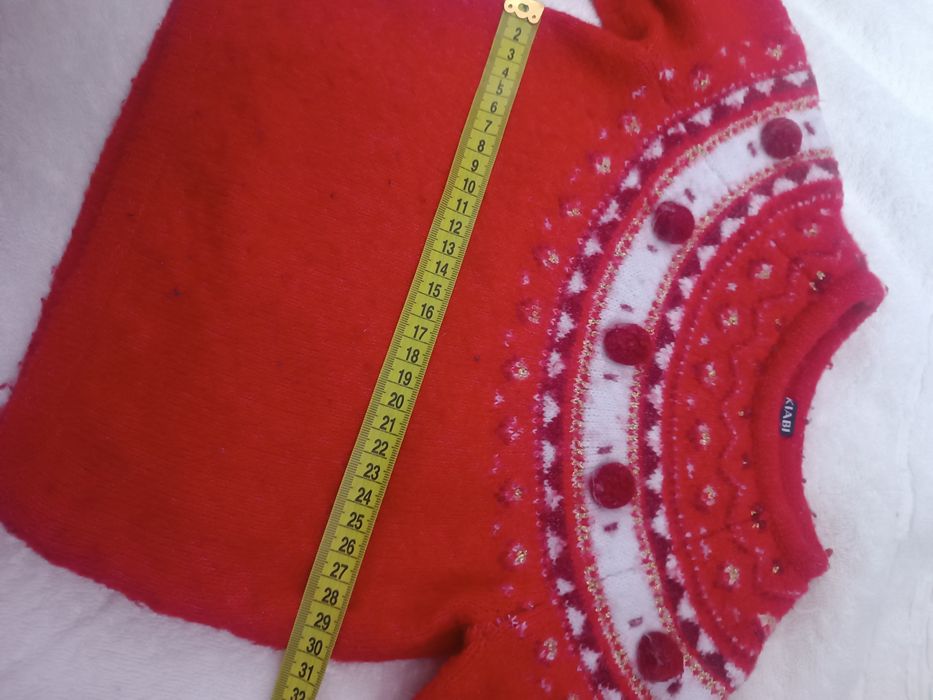 Кофточка дитяча червоного кольору