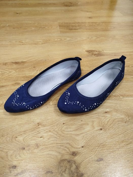 Buty granatowe baleriny dla dziewczynki