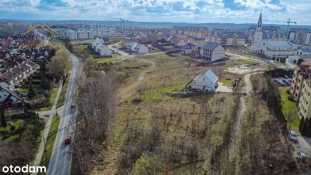 Działka inwestycyjna z pozwoleniem na budowę 4 lokali z VAT 23% - Więcej