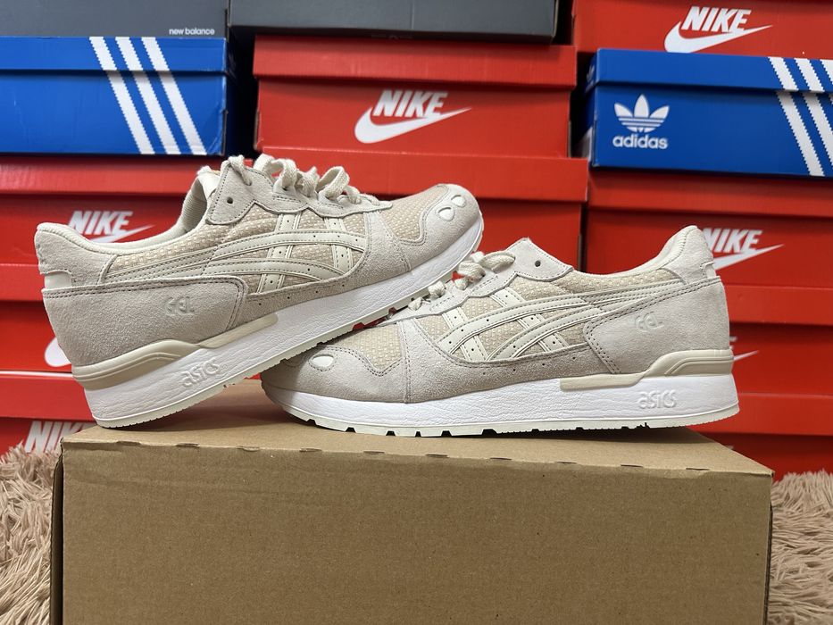 Оригінальні чоловічі кросівки Asics