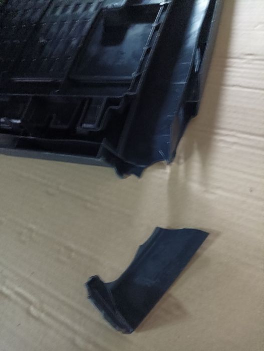 Skrzynia składana na kółkach do przechowywania