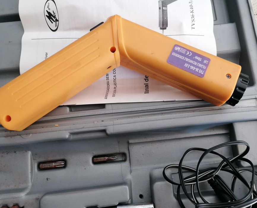 Aparafuzadora MADER, funcional, com kit de peças