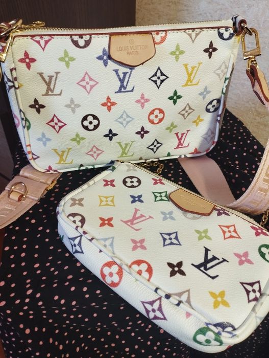 Продам жіночу сумочку Louis Vuitton