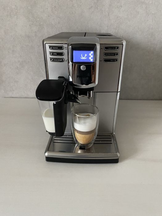 Кавомашина Philips/Saeco Incanto Cappuccino LatteGo є Вибір