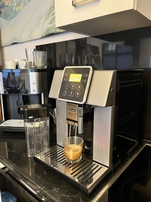 Ekspres   Delonghi Perfecta Evo