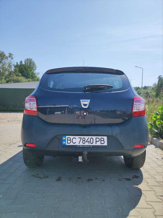 Dacia Sandero 2015