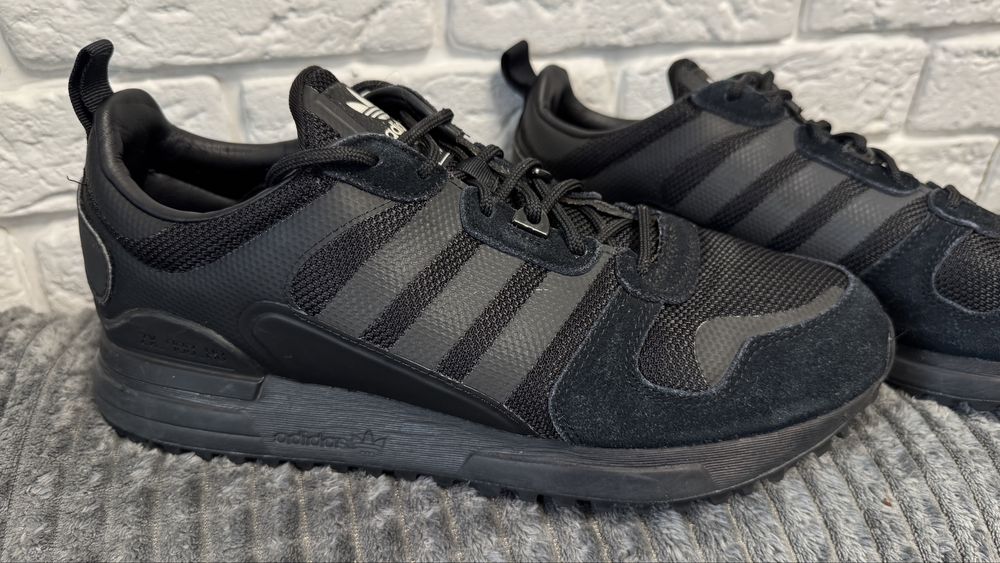 ★おまとめ売り★ adidas zx 700 hd - купити чоловіче взуття - Ціна на OLX.ua