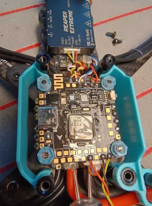 Diatone Roma F7. FPV дрон 7 дюймів.