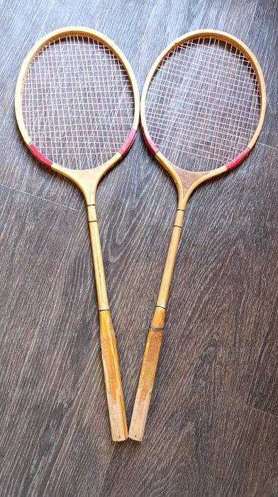 Ракетка деревянная
