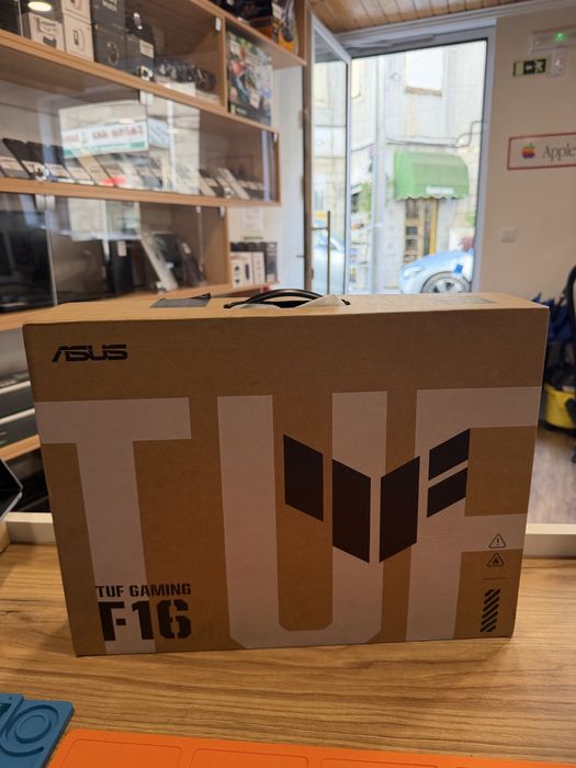 Computador ASUS  TUG Gaming F16 (Novo)