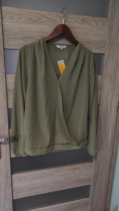 Damska gładka bluzka rozmiar 40/L