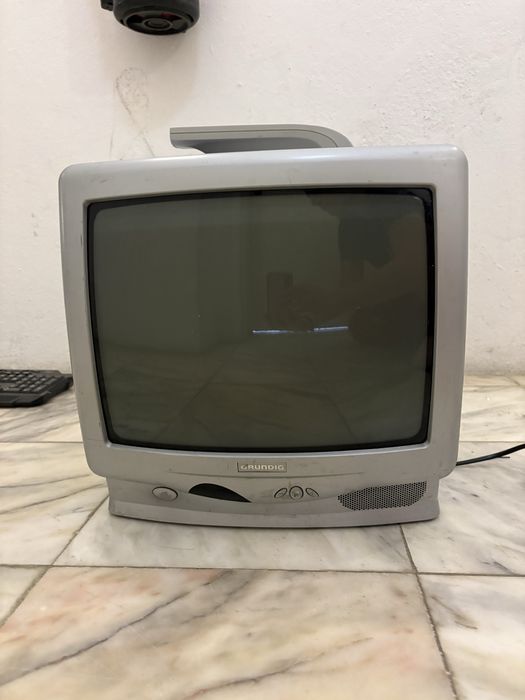 Televisão  Grunding