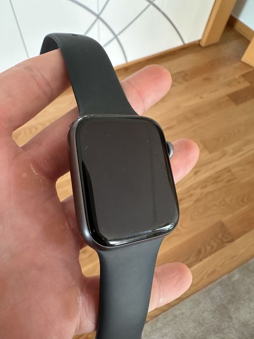 Apple Watch Series 6 (GPS)