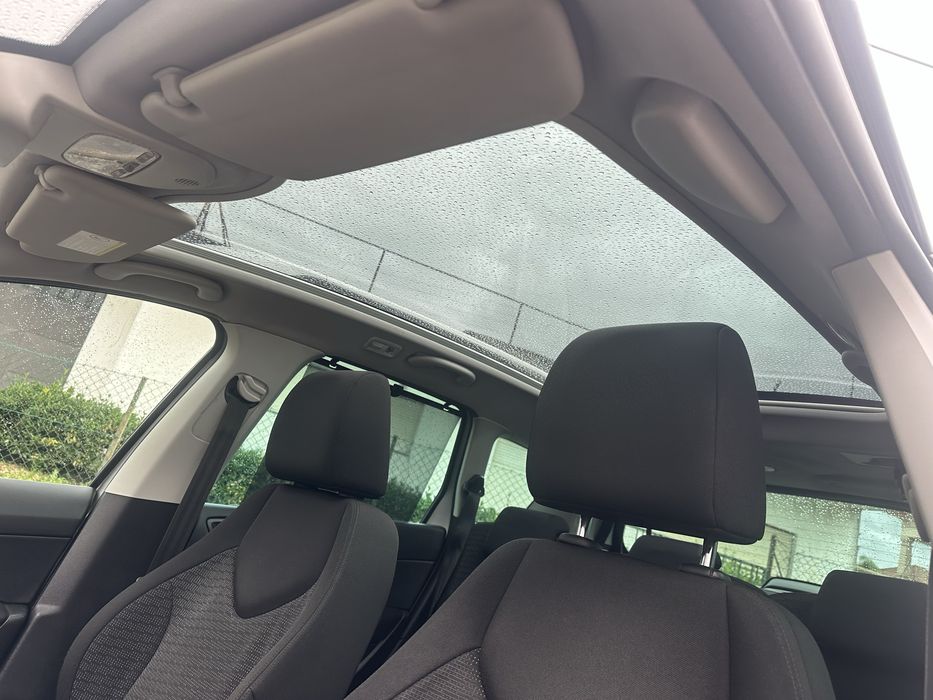 Peugeot 308 SW 1.6 HDI 110 CV 7 Lugares