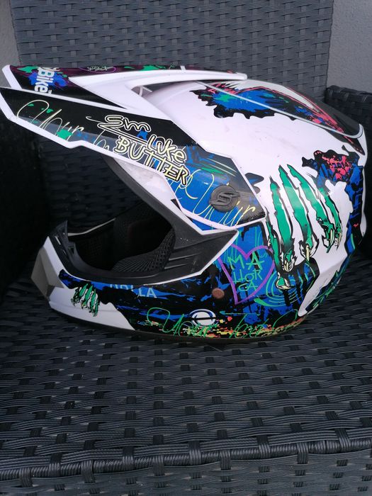 Kask crosowy używany