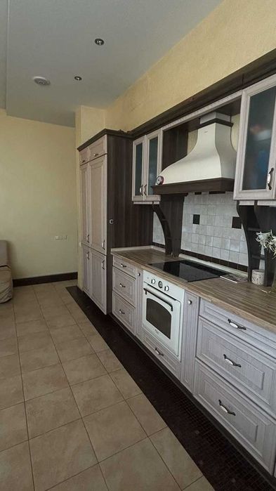 Квартира в ЖК Перекресток на 5 Фонтана. Кирпичный дом. Южная сторона.