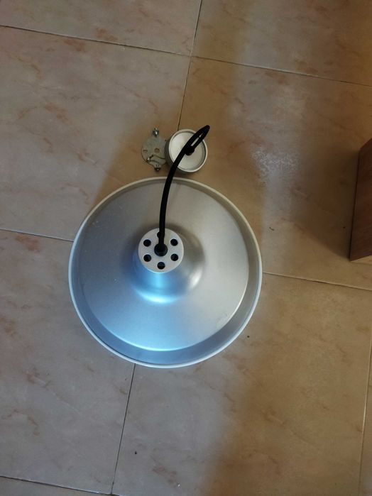 Candeeiros em bom estado