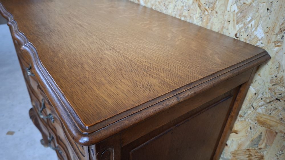 Komoda ludwikowska z szufladami