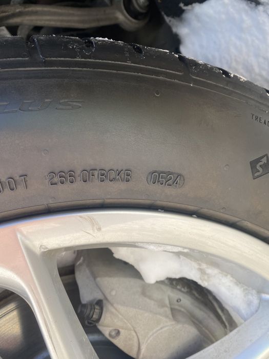 Continental 235\55 R19 один скат