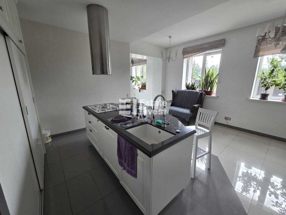 Продам будинок у с. Родичі