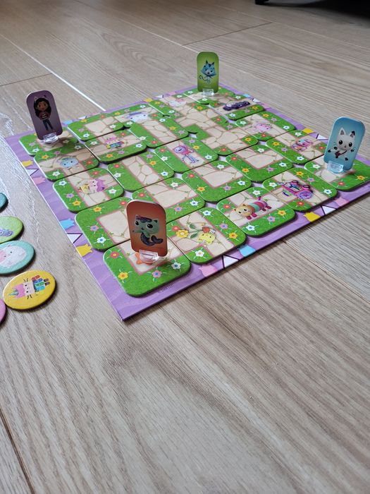 Labirynt koci domek gabi, gra planszowa