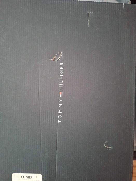 Ботинки Tommy Hilfiger 39 р