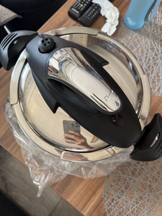 Szybkowar z Philipiaka 6L