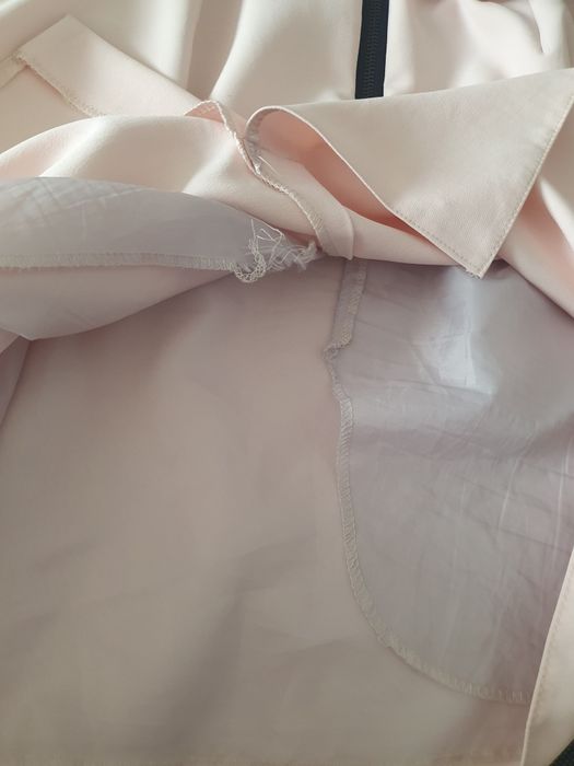 Sukienka prosta w kolorze jasnego różu, Dussi, r. 44