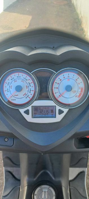 Mota 125cc "KEEWAY"