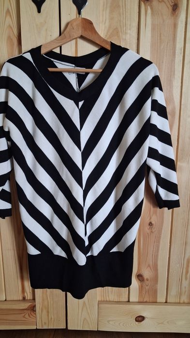 Sweter marki Soon