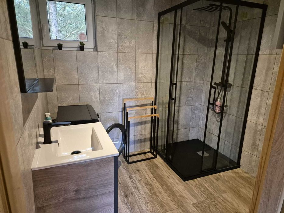 działka nad jeziorem Dramienko  z domkiem letniskowym