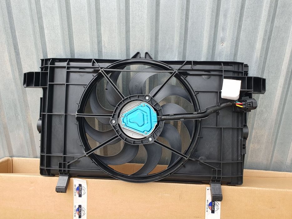 Диффузор радиатора  Tesla model  3 Y винтелятор в сборе тесла модел ю