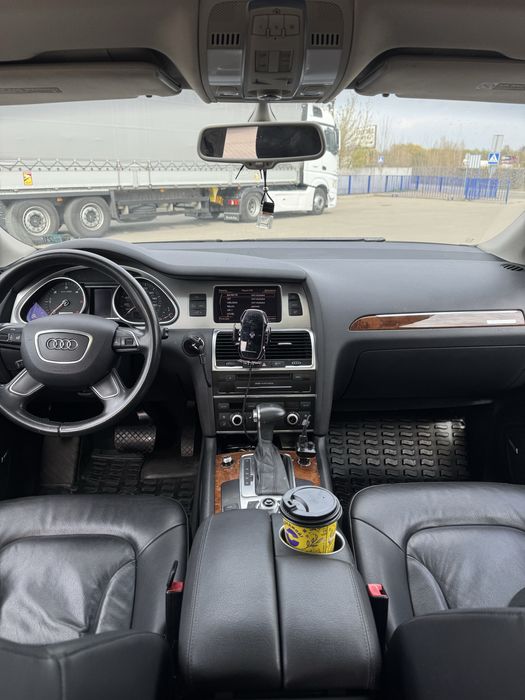 Audi Q7 quattro 3.0   Ауді ку 7 квадро