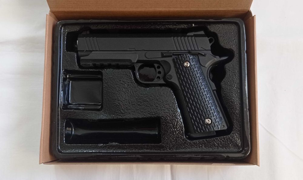 Pistolas MOLA airsoft novo