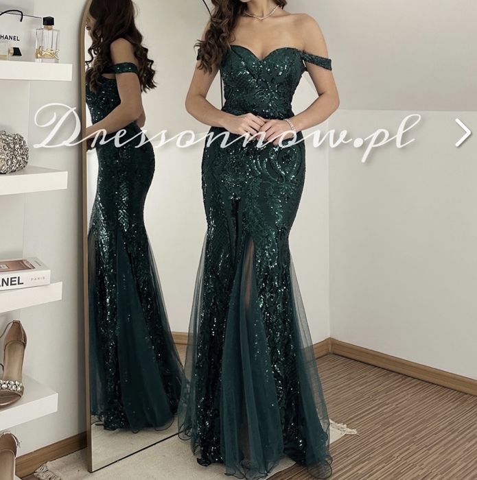 Sukienka dress on now