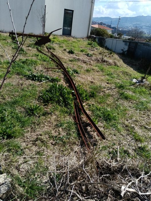 Bancas em ferro de ramadas