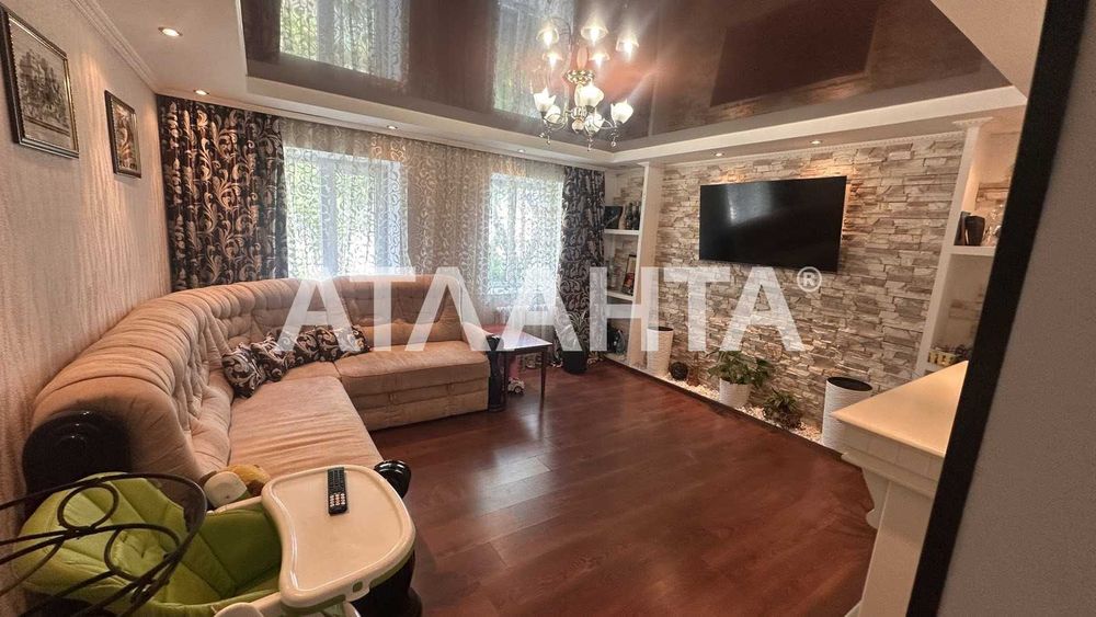 Капитальний будинок з євроремонтом. Гараж на 2 авто(верхній Більшовик)