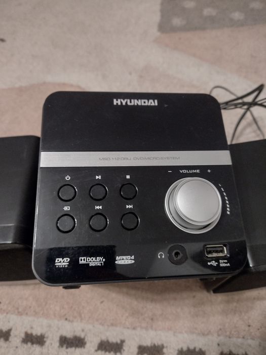 Mini wieża Hyundai, bardzo dobry stan