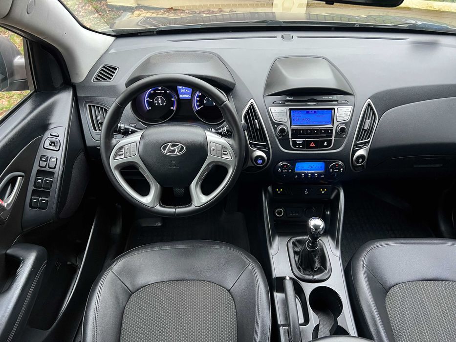 Hyundai ix35 2011r. 2.0 CRDi 136KM 4WD 4x4 Półskóry Oryginalny Lakier