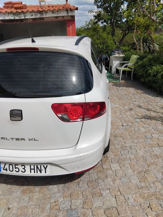 Seat Altea Xl 1.6 tdi 105cv matricula Es