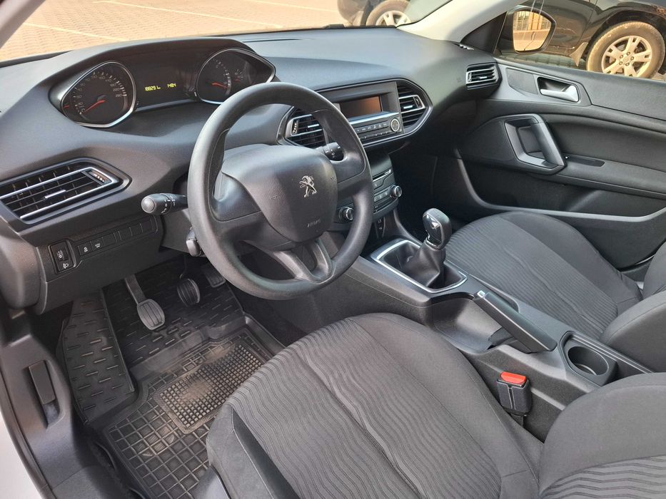 Продам Peugeot 308 SW 1,6D 2017р.
