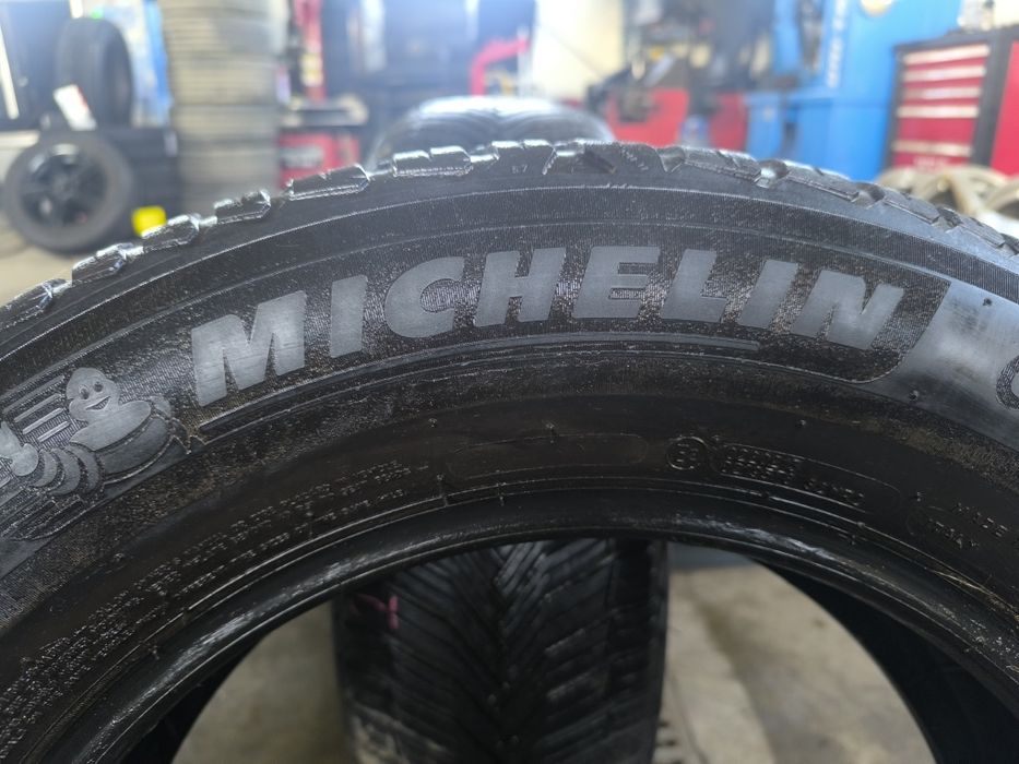 215/65r16 Michelin crosclimate 2 całoroczne 2 szt