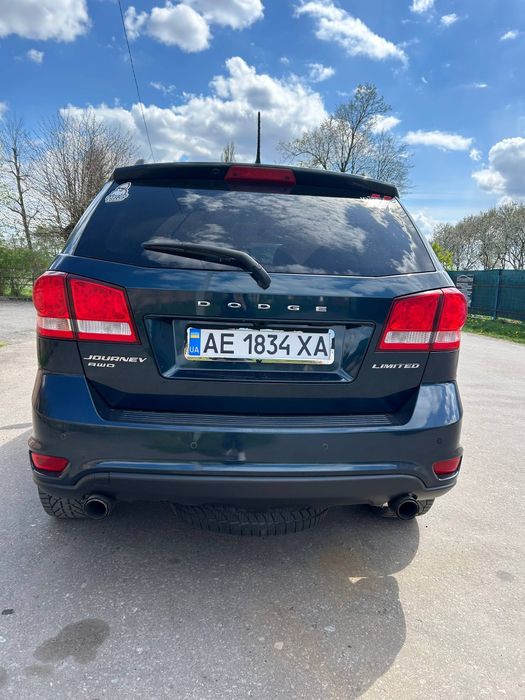Dodge Journey 2013 року